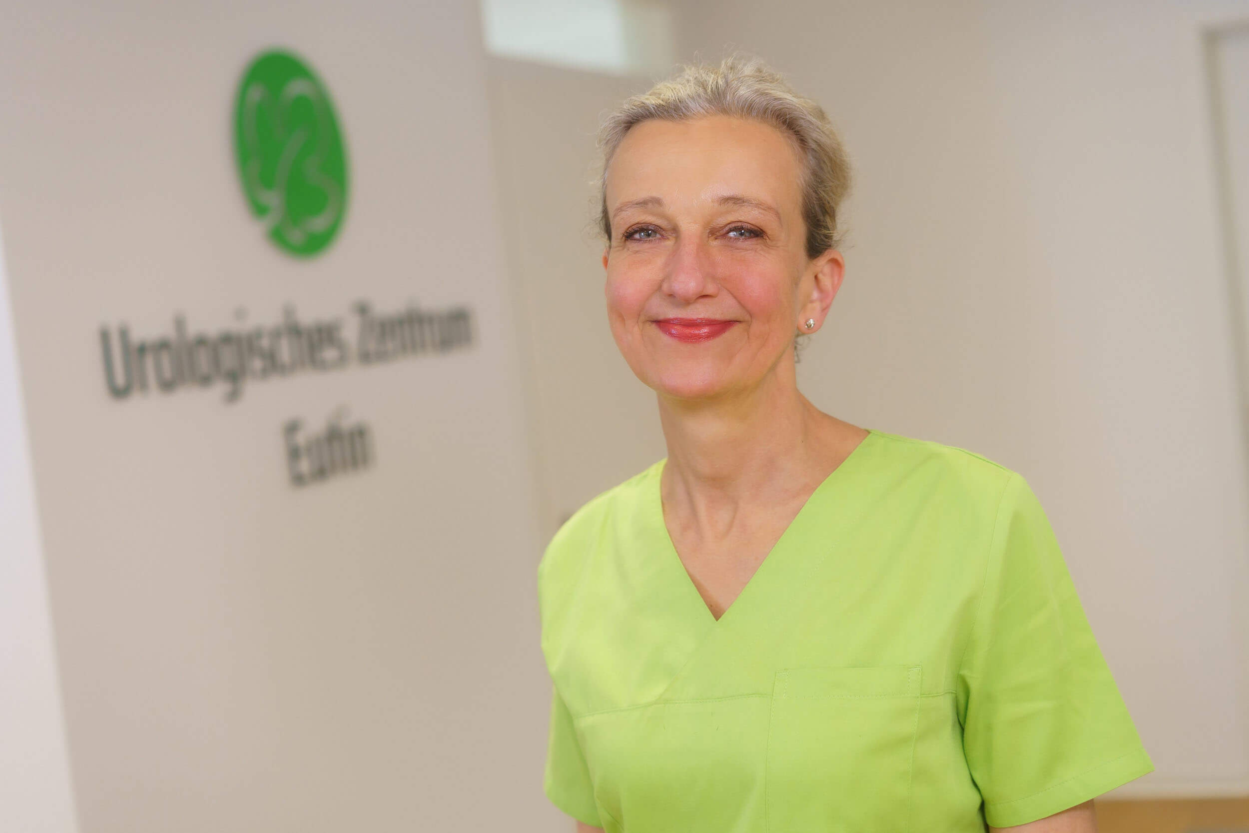 Christiane Henke-Lewa Christiane Henke-Lewa